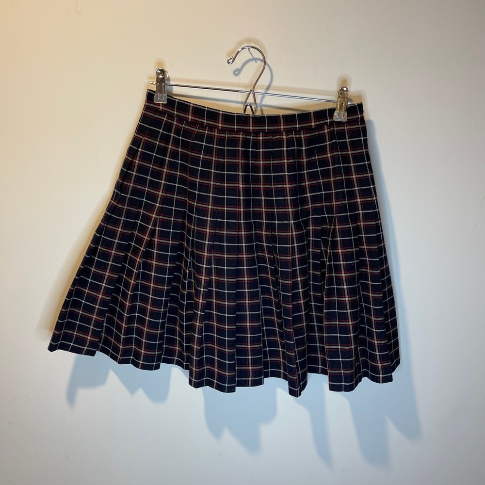 Wool Plaid Pleated Skirt - Black and Red size S/M
